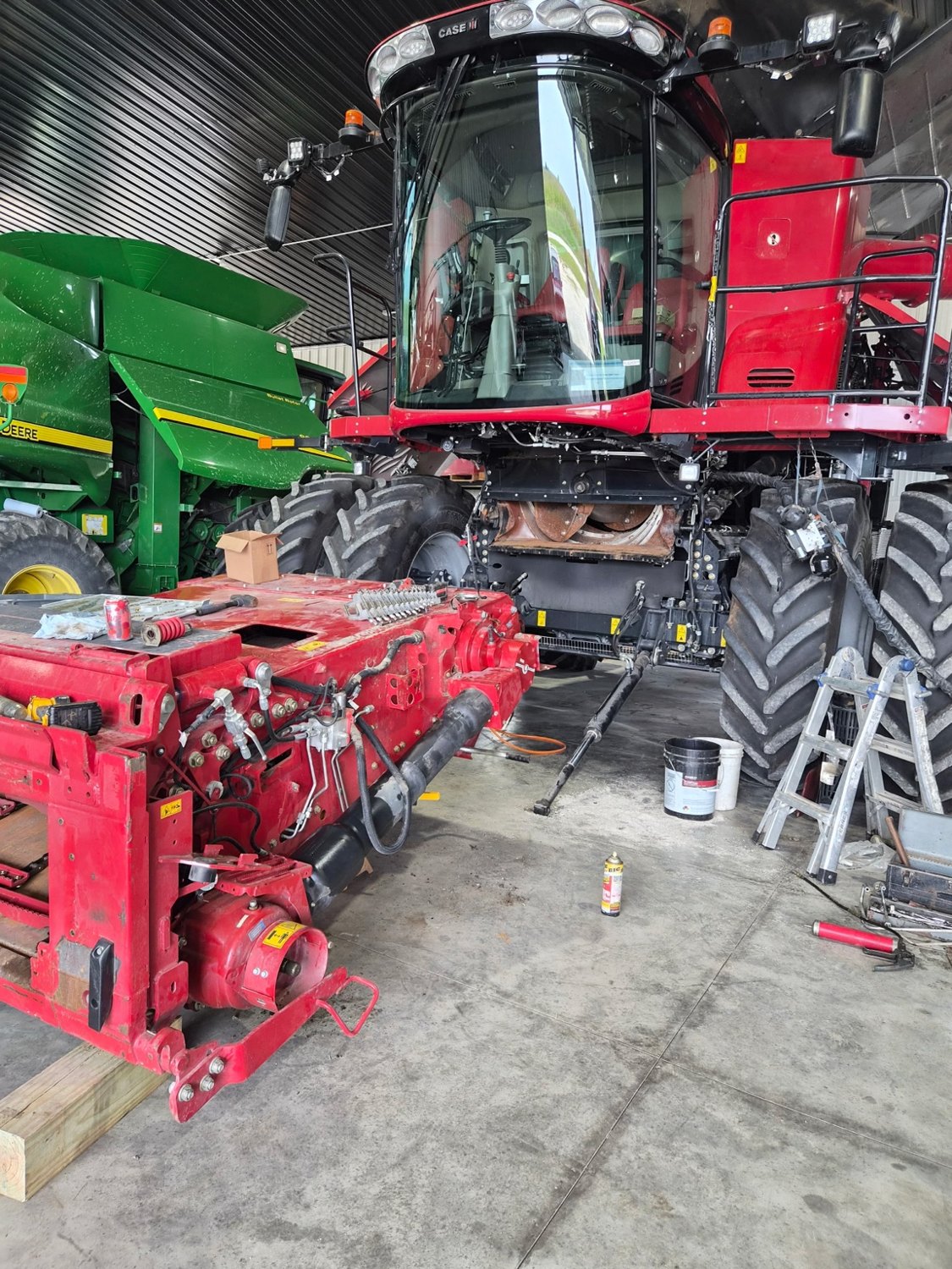 Combine being serviced in the Cropstar shop