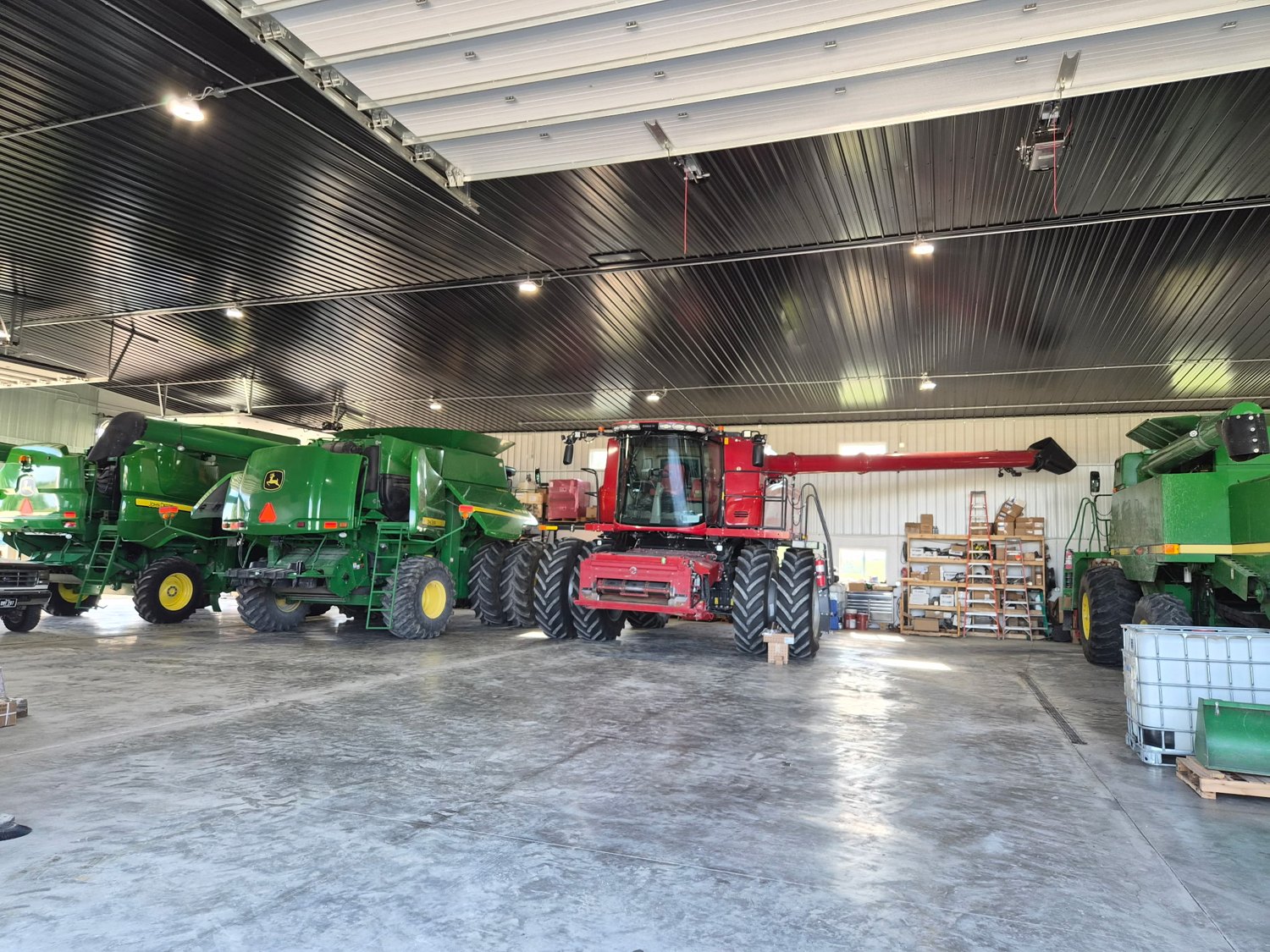 Combines in the Cropstar shop