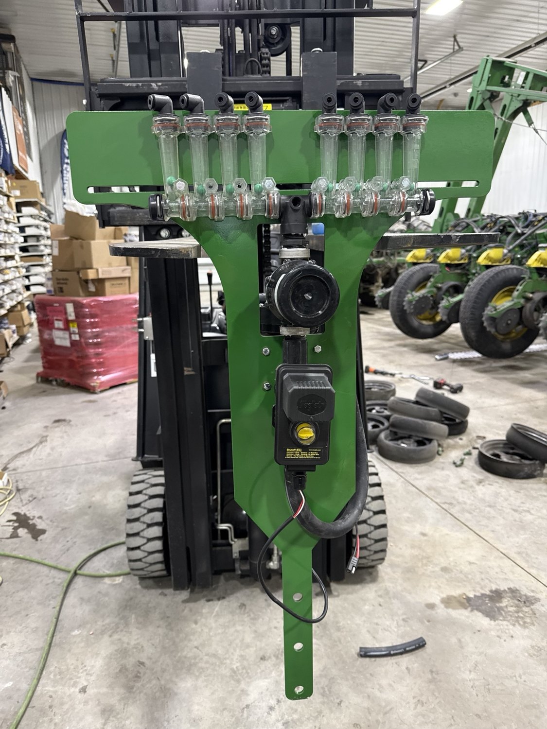 Custom flow indicator and pump bracket